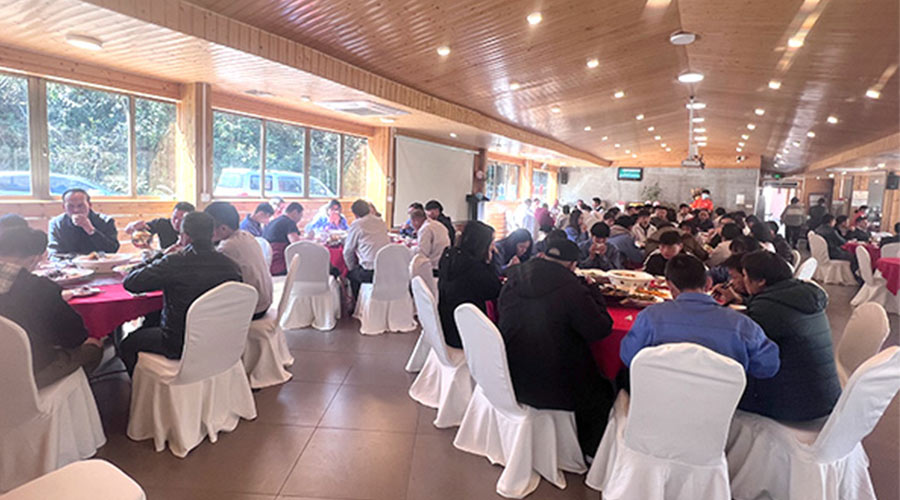 金環(huán)電器開工宴！吃飽喝足加油干迎戰(zhàn)2023！