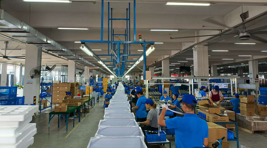 品牌戰(zhàn)略升級(jí)：從“制造”到“智造”的產(chǎn)品定義權(quán)回歸