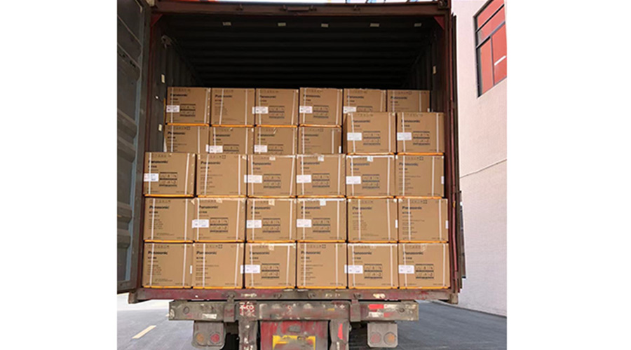 國內(nèi)知名品牌客戶裝柜完畢！順利發(fā)貨！