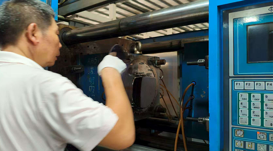 品質(zhì)鑄就信賴，服務成就卓越